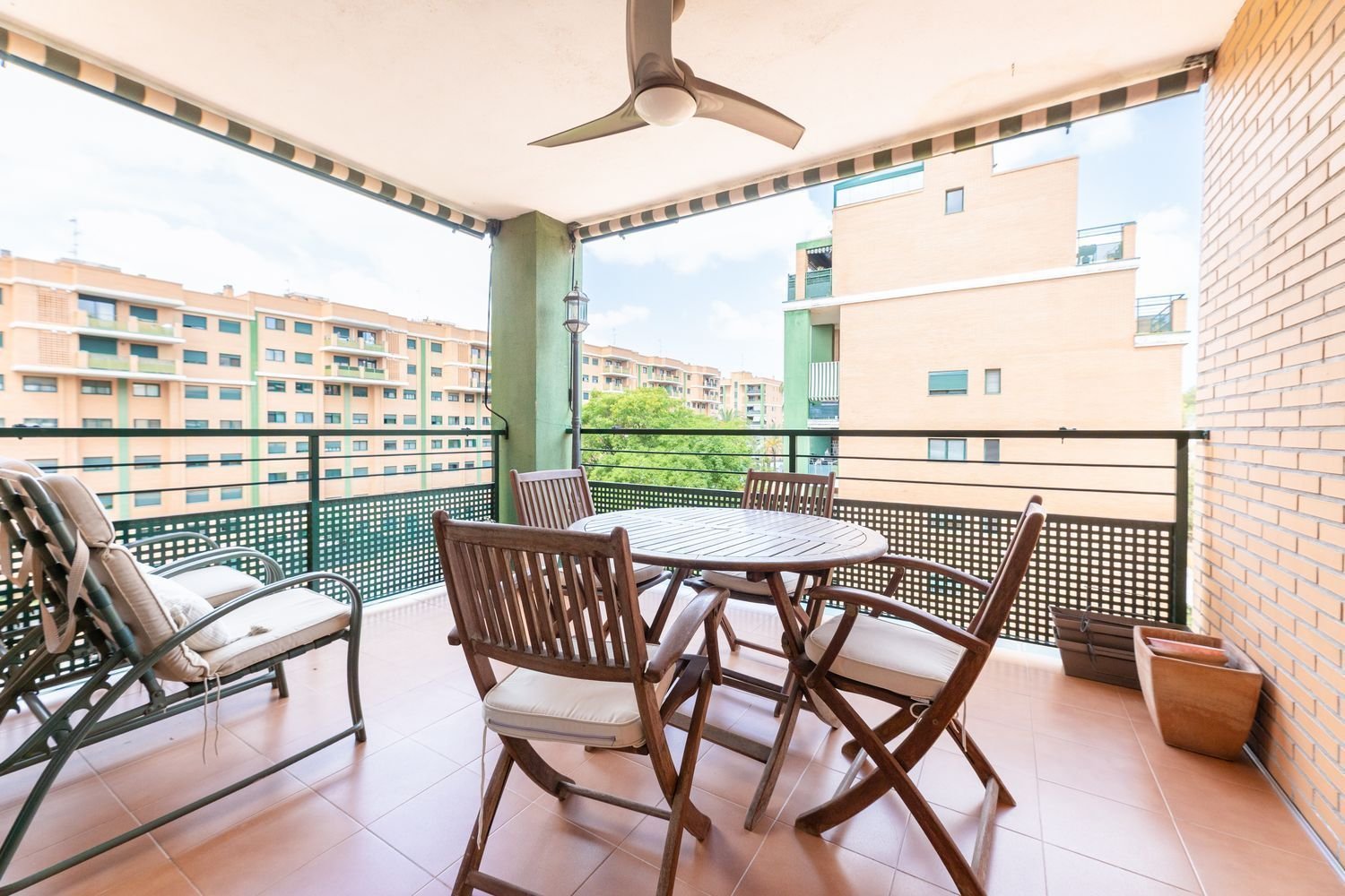 Piso en Casas Verdes (Paterna): 160m², piscina y pádel